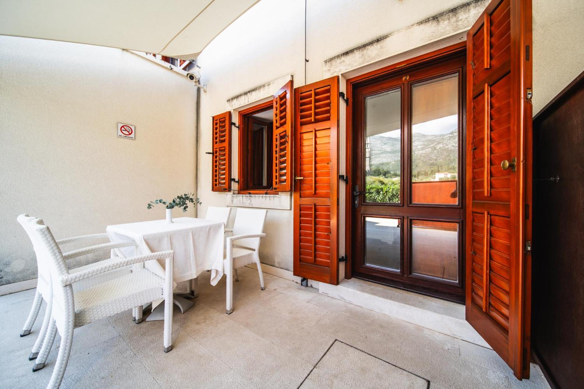 Apartments Vila Riva Slano Buitenkant foto
